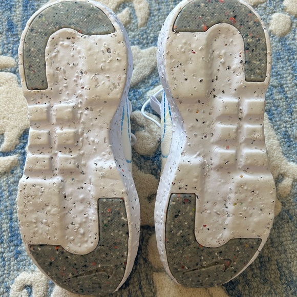 Wmns Nike Crater Impact 'White University Blue' - Picture 2 of 5